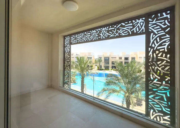 Tropical 2bdr Wrooftop Mangroovy Pool & Access